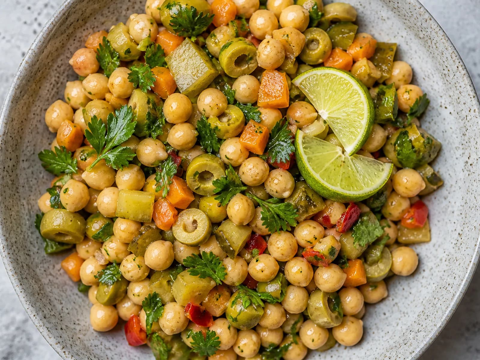 Chickpea salad with lime dressing and olives